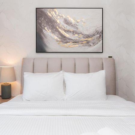 Luxury 2Br Downtown Apt With Burj Khalifa Views Dubaj Zewnętrze zdjęcie