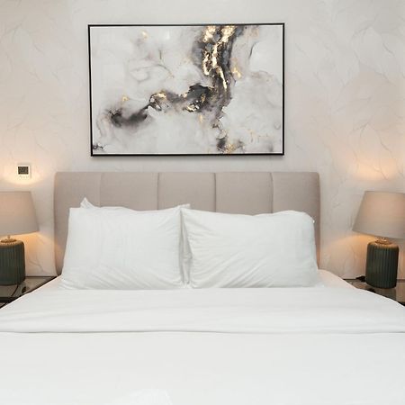 Luxury 2Br Downtown Apt With Burj Khalifa Views Dubaj Zewnętrze zdjęcie
