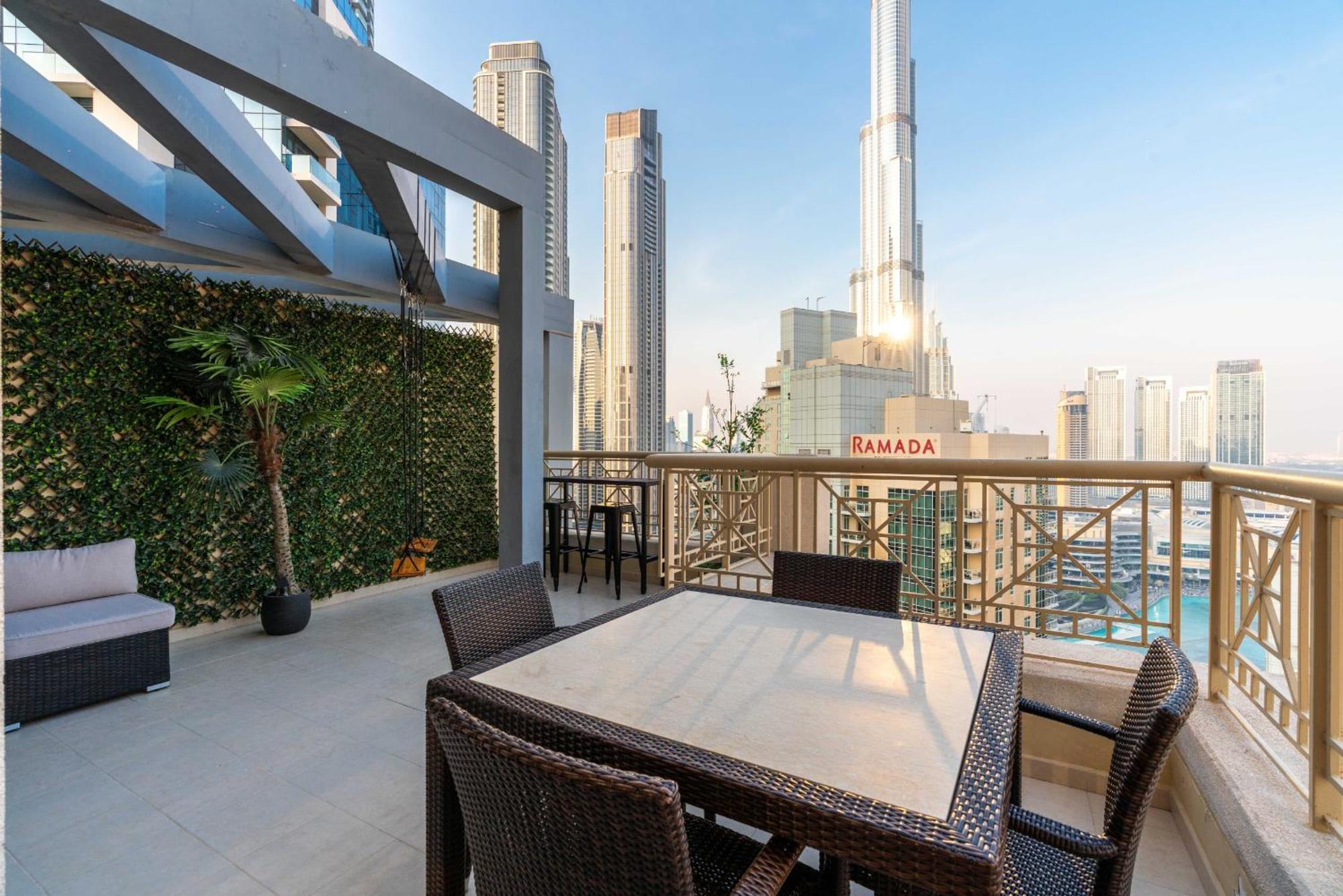 Luxury 2Br Downtown Apt With Burj Khalifa Views Dubaj Zewnętrze zdjęcie