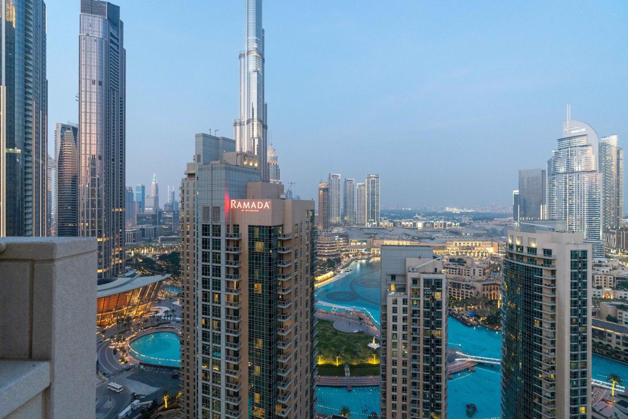 Luxury 2Br Downtown Apt With Burj Khalifa Views Dubaj Zewnętrze zdjęcie